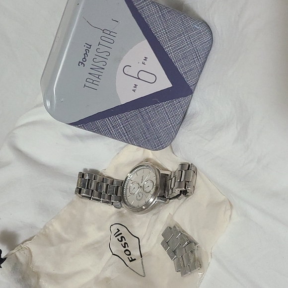 Fossil Watch - Picture 4 of 5